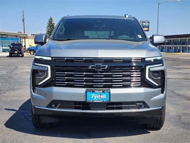 2025 Chevrolet Suburban High Country photo 7