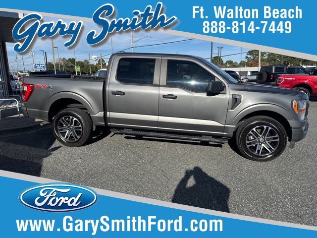 2022 Ford F-150 XL's photo