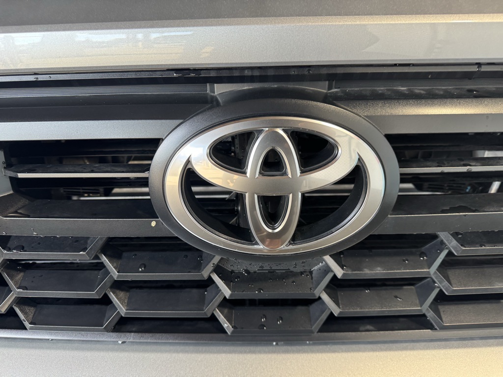 Thumbnail: 2025 Toyota Tacoma - 12