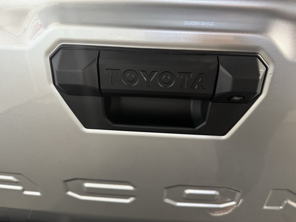 Thumbnail: 2025 Toyota Tacoma - 18