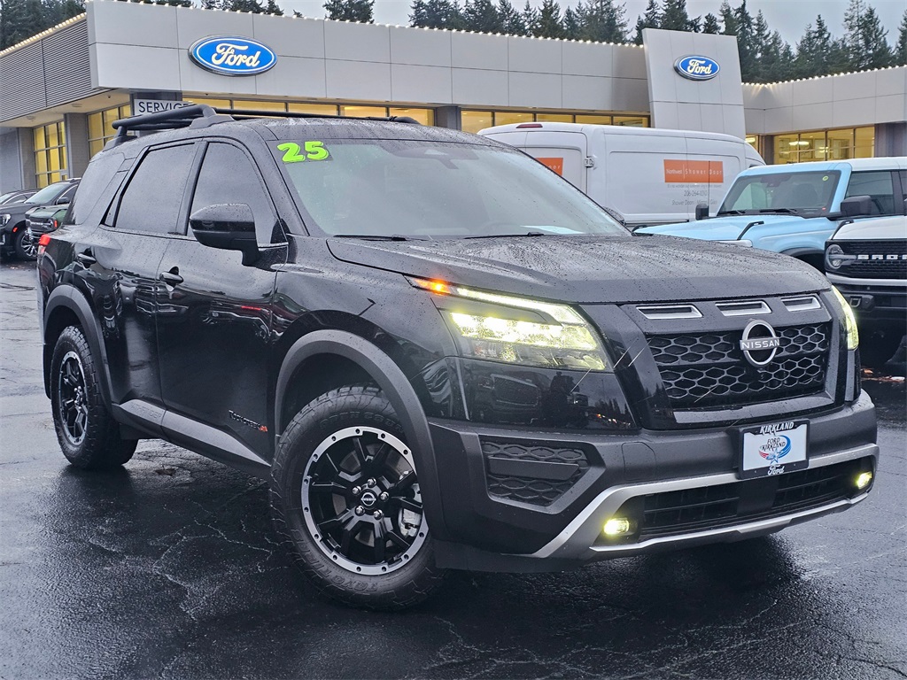 2025 Nissan Pathfinder Rock Creek 4WD