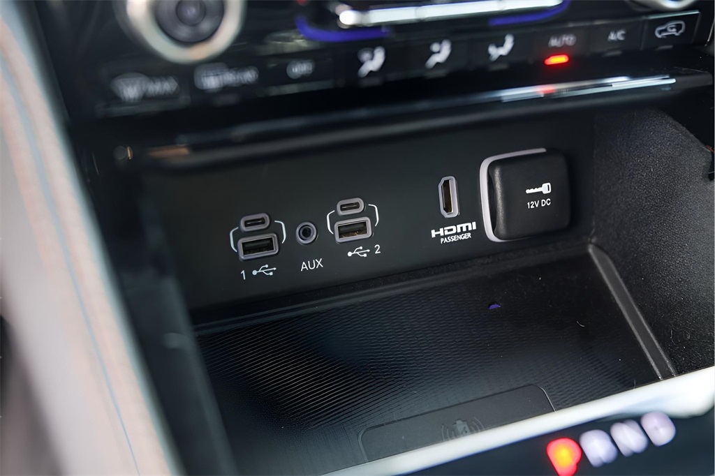 Used Car 2022 Jeep Grand Cherokee  Summit For Sale Under $40,000 In Austin, Texas