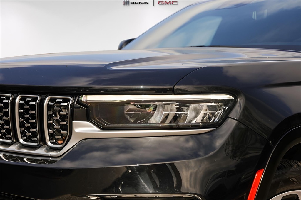 Used Car 2022 Jeep Grand Cherokee  Summit For Sale Under $40,000 In Austin, Texas