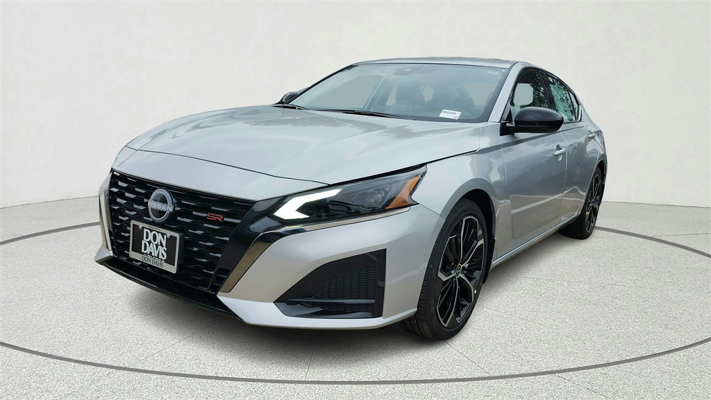 2025 Nissan Altima