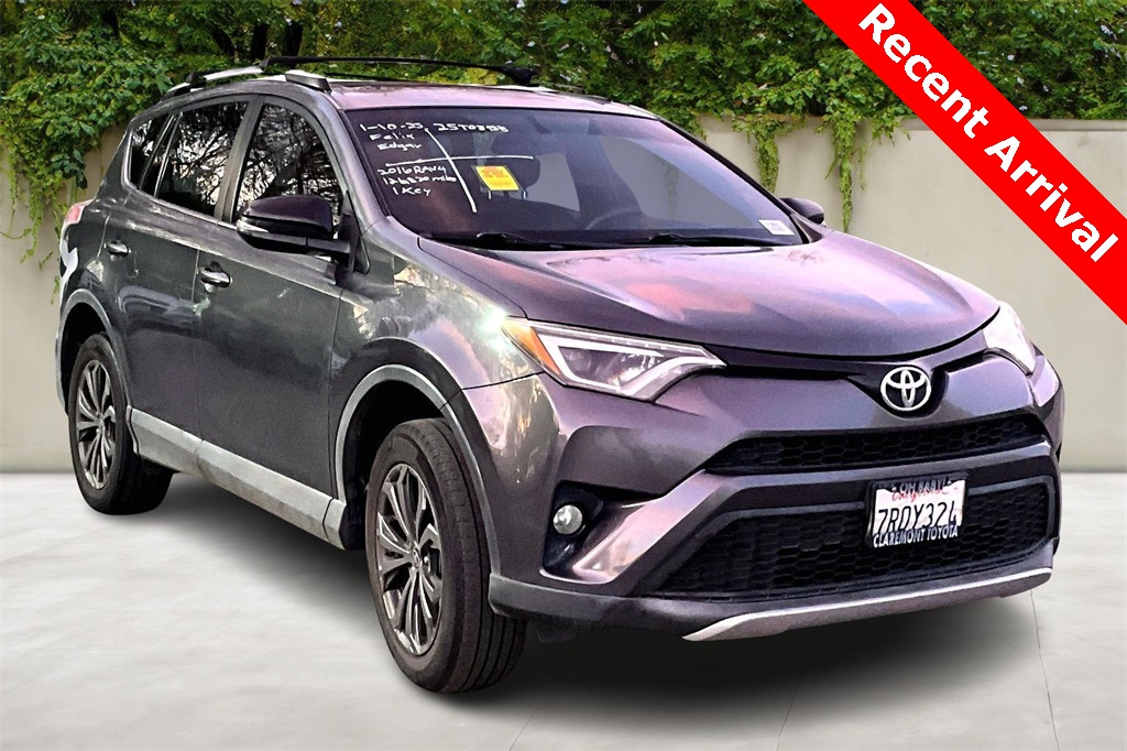 2016 Toyota RAV4 SE