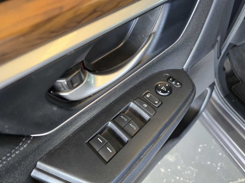 Thumbnail: 2020 Honda CR-V - 20