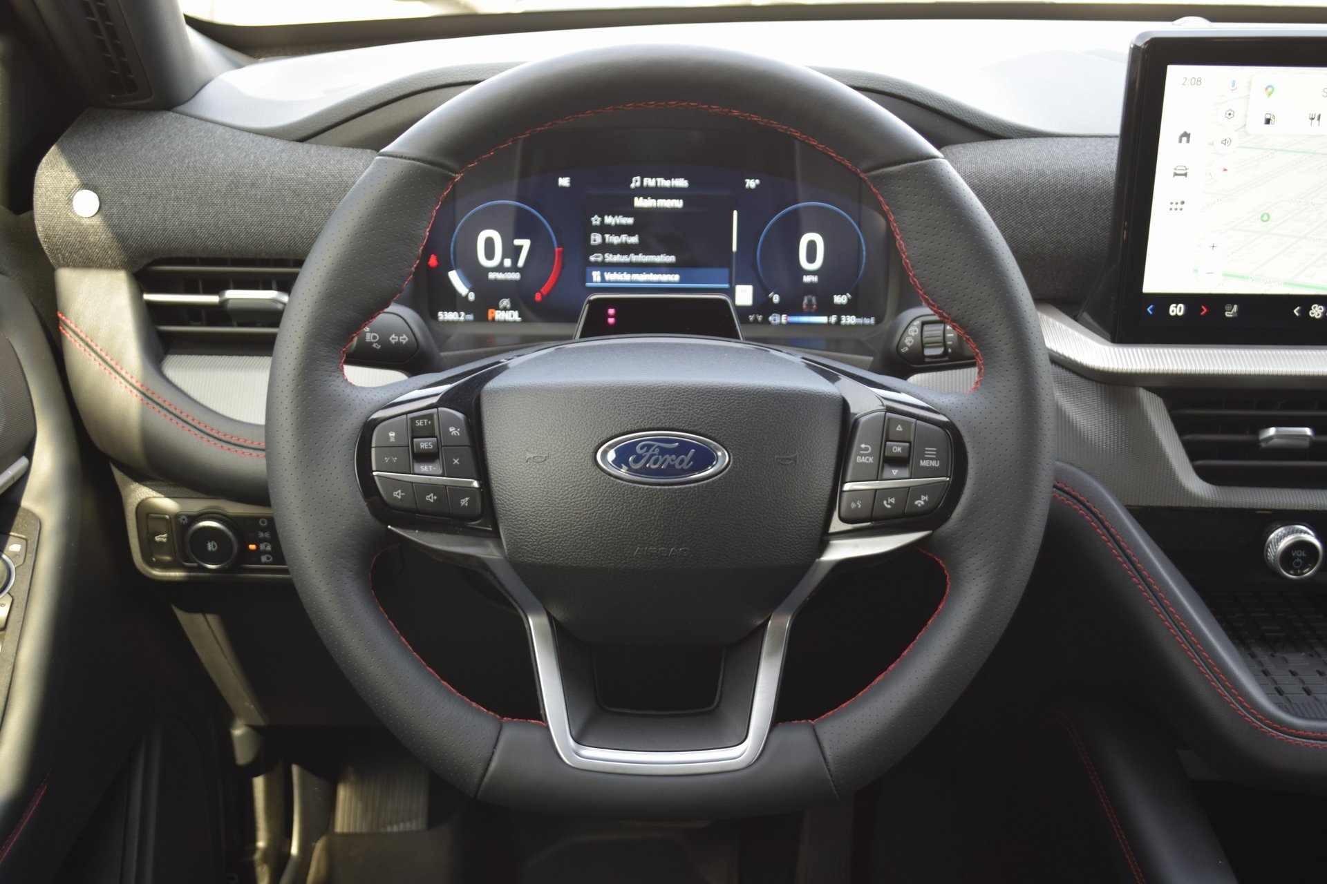 2025 Ford Explorer ST-Line - 10