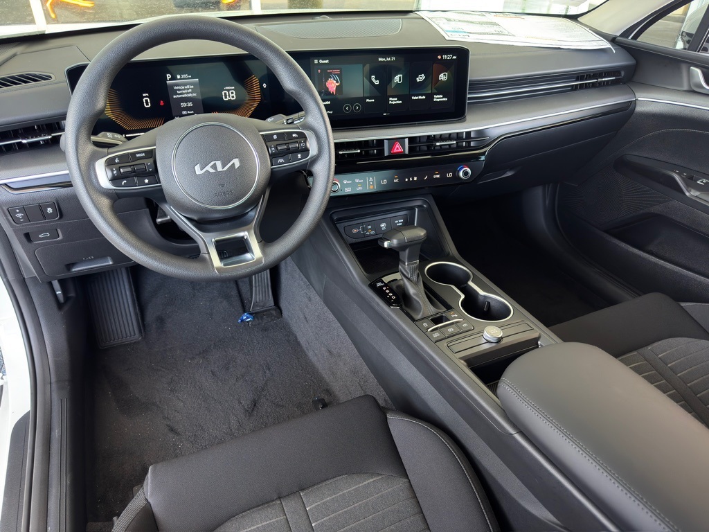 2026 Kia K5 LXS - 1