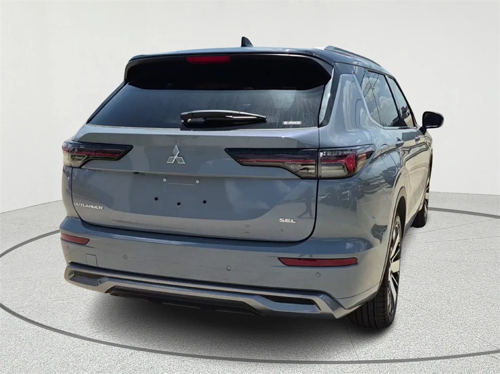 2025 Mitsubishi Outlander SEL - 5