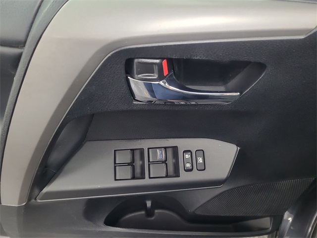 2018 – Toyota – RAV4