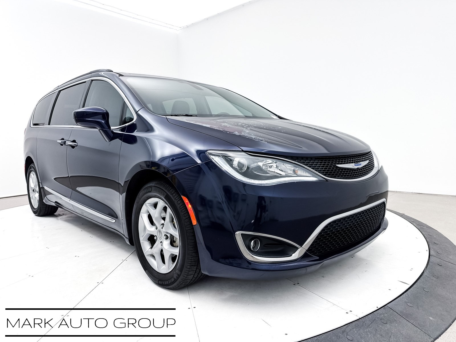 2017 Chrysler Pacifica Touring L