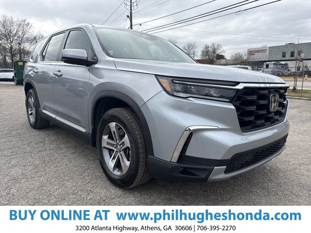 2024 Honda Pilot EX-L FWD with Captains Chairs