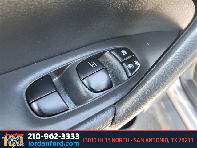Used Car 2018 Nissan Rogue  S For Sale In San Antonio, Texas