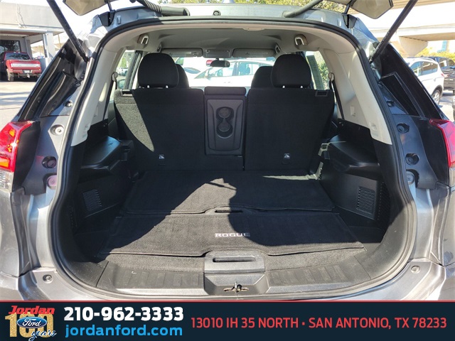 Used Car 2018 Nissan Rogue  S For Sale In San Antonio, Texas