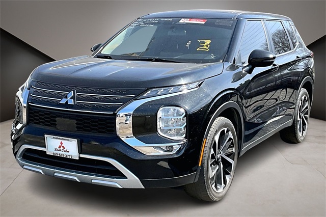 2023 Mitsubishi Outlander SE Special Edition S-AWC
