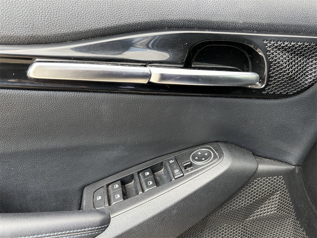 2021 Kia Seltos S Blue at DeMontrond Ford