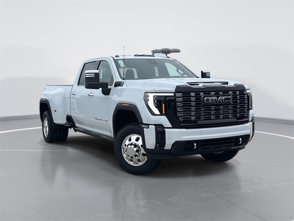2026 GMC Sierra 3500HD Denali Ultimate Crew Cab 4WD