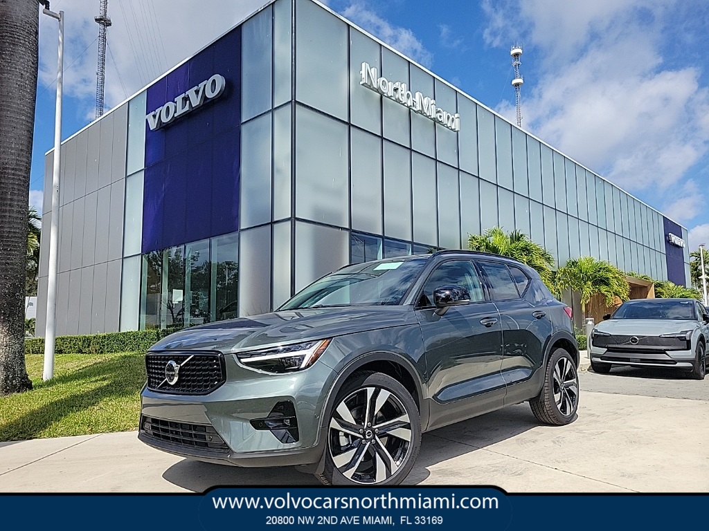 2026 Volvo XC40 Ultra