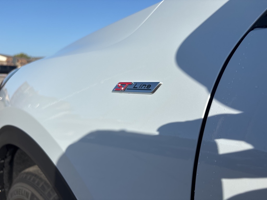 2026 Ford Escape Hybrid