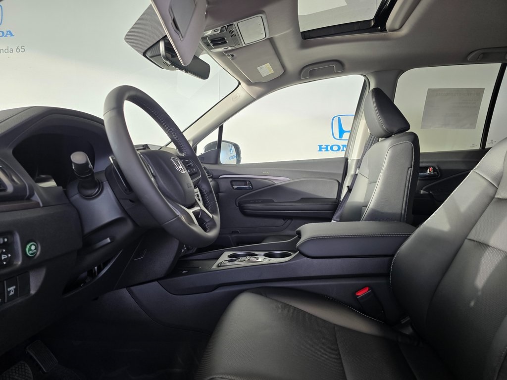 Thumbnail: 2025 Honda Ridgeline - 11