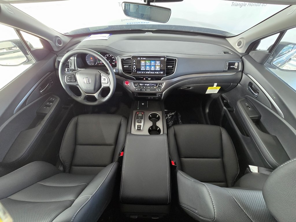 Thumbnail: 2025 Honda Ridgeline - 8