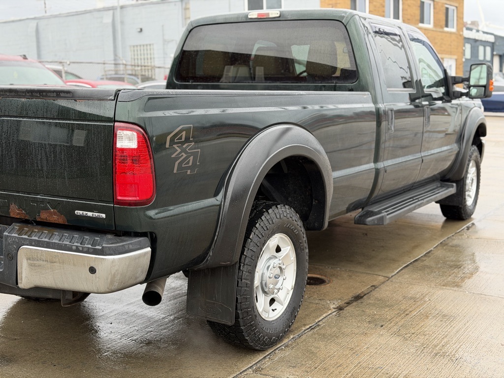 2016 Ford F-350 XLT photo 4
