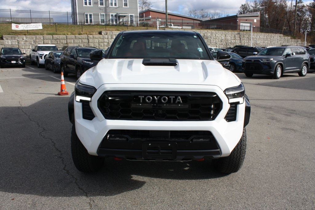 2025 Toyota Tacoma TRD Pro photo 3
