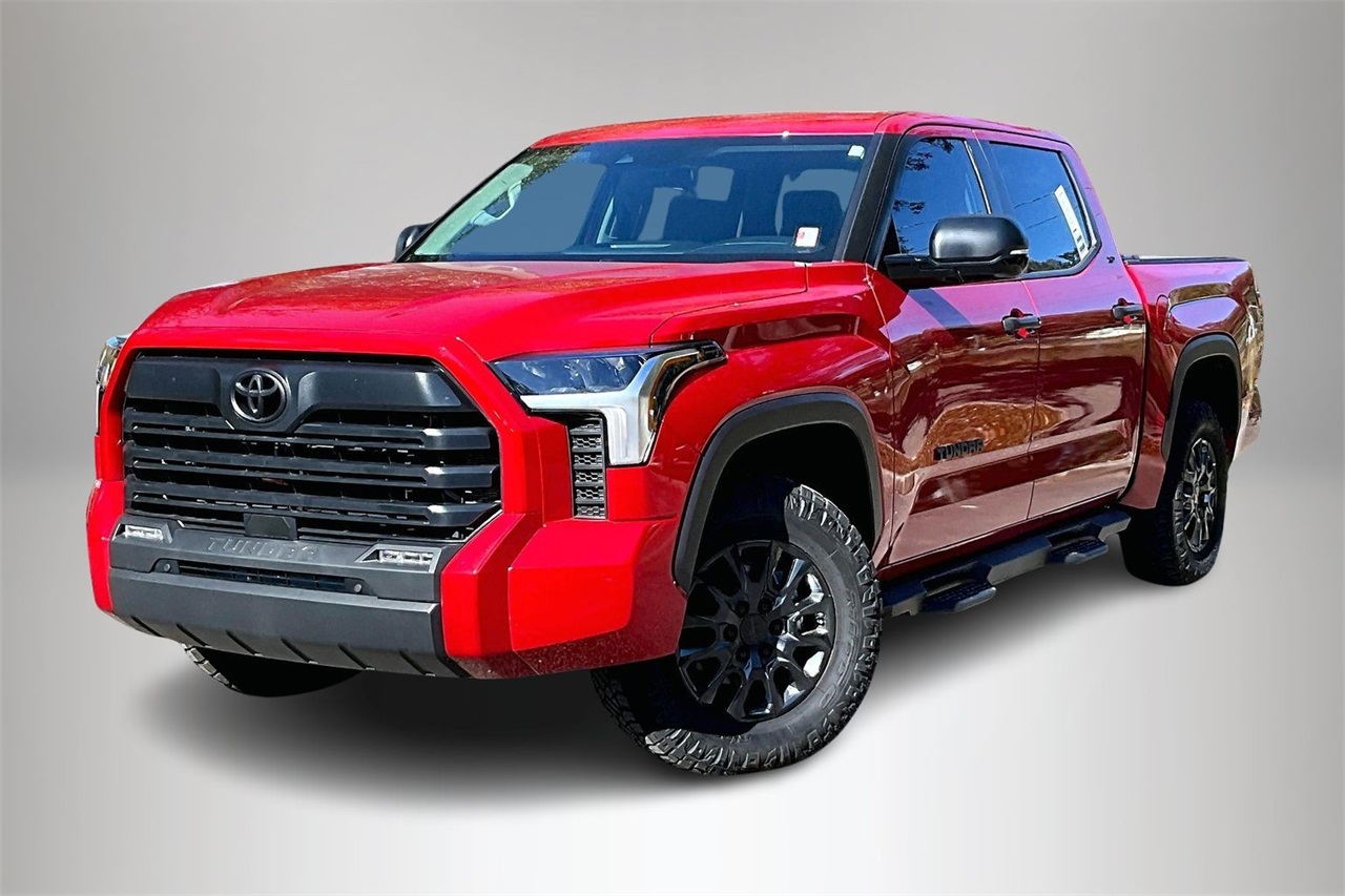2024 Toyota Tundra SR5 CrewMax Cab 4WD