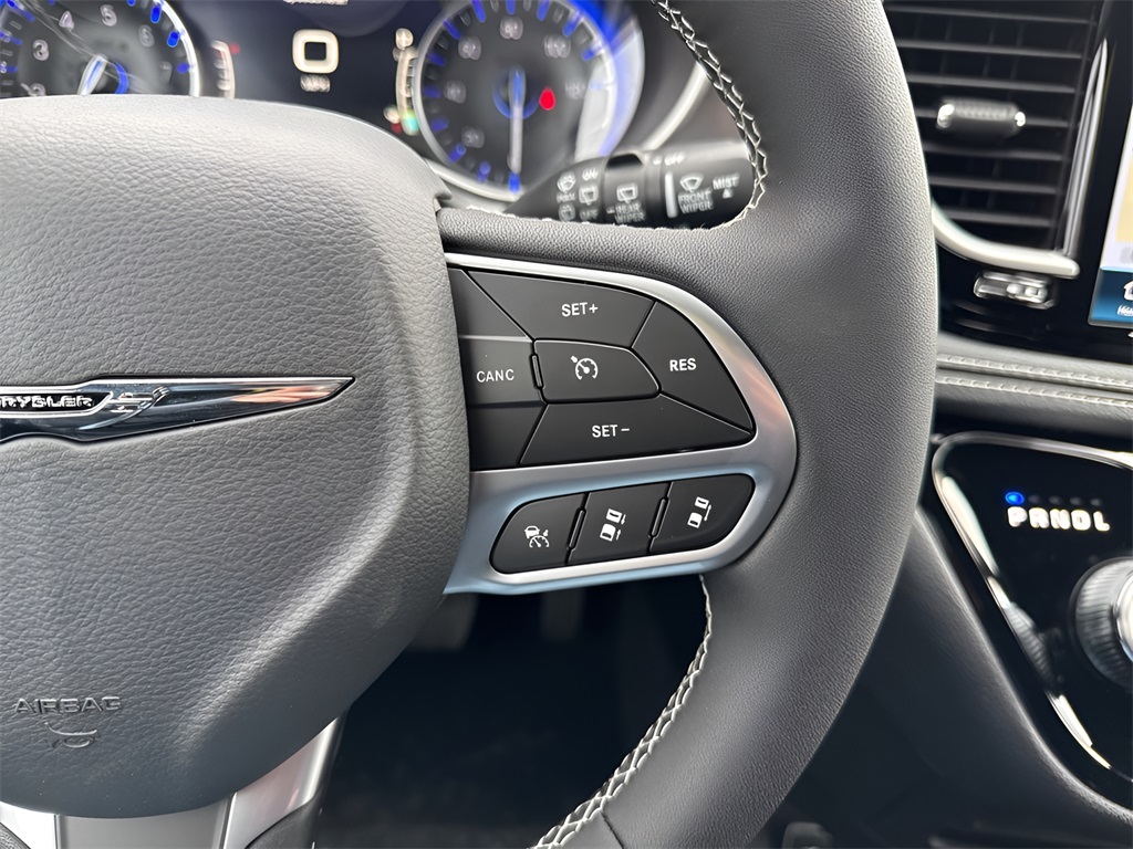 2026 Chrysler Pacifica