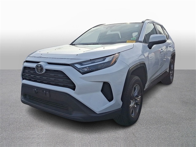 2025 Toyota RAV4 XLE AWD