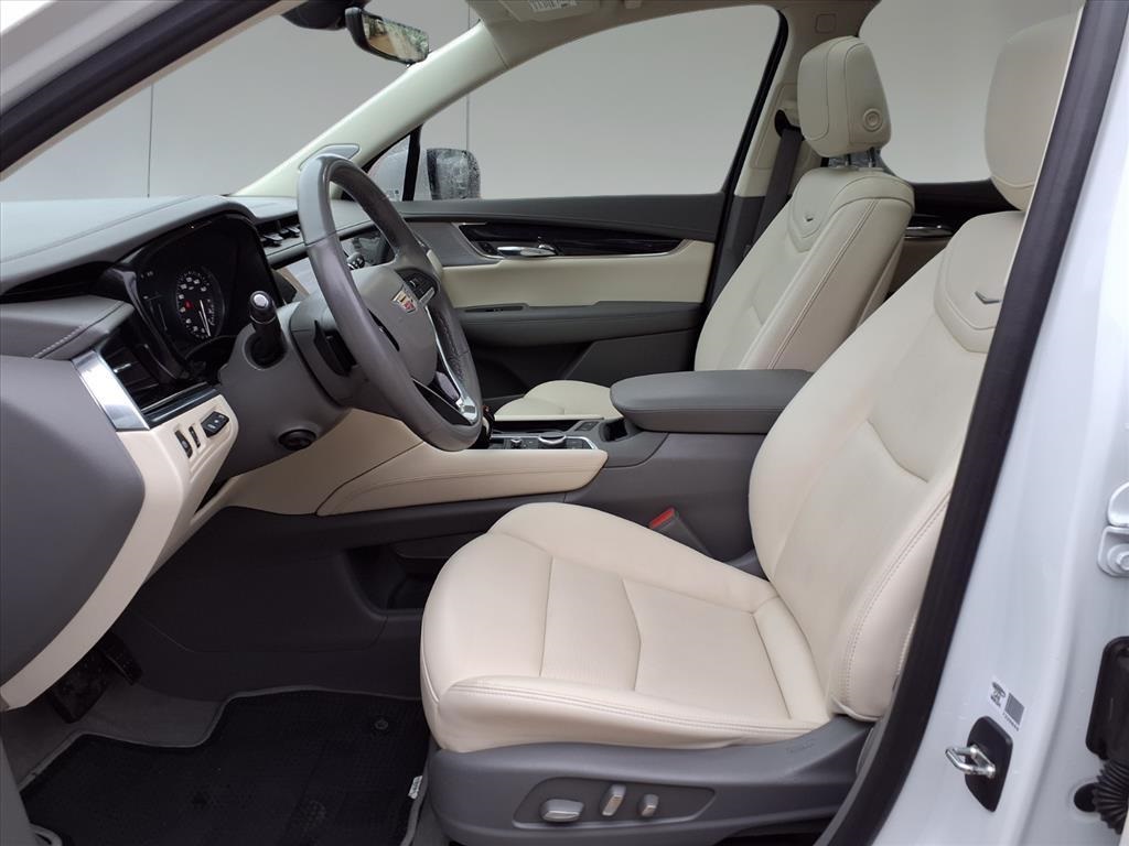 2023 Cadillac XT6 Premium Luxury White at Bayway Cadillac of The Woodlands