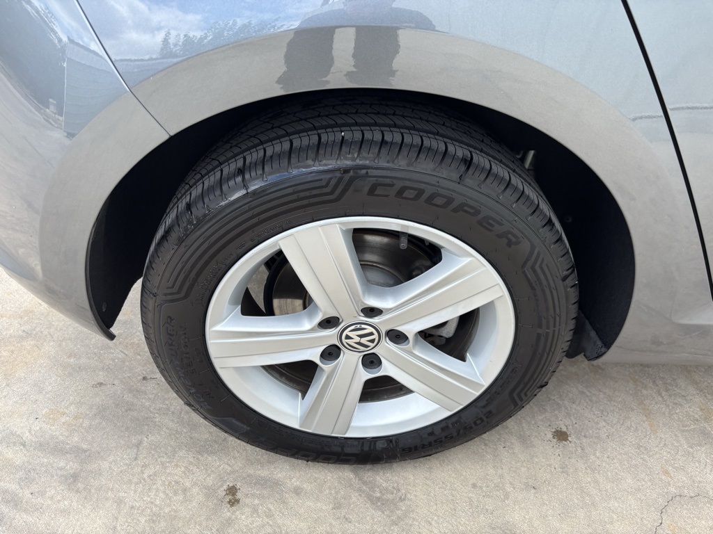 Used Car 2017 Volkswagen Golf  For Sale In Austin, Texas