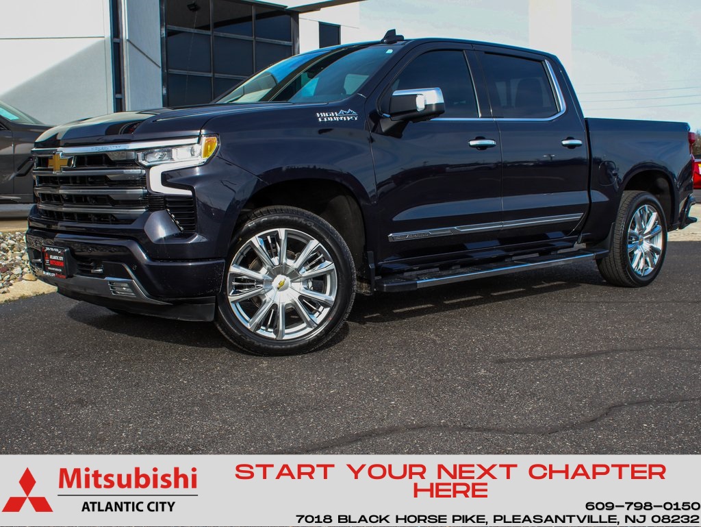 2023 Chevrolet Silverado 1500 High Country Crew Cab 4WD