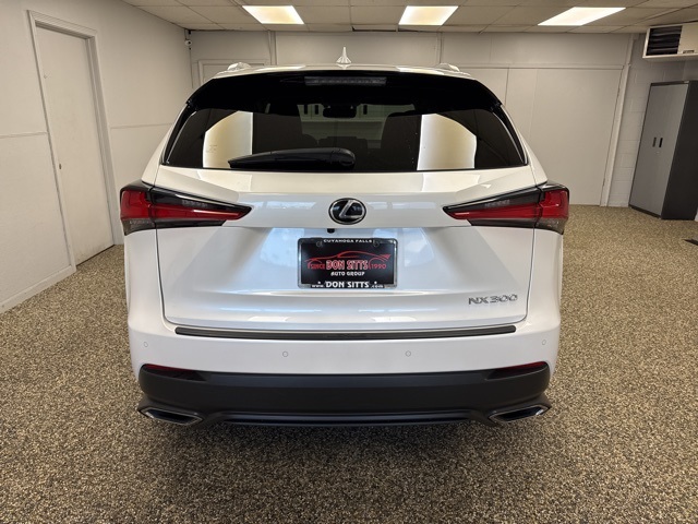 2020 Lexus NX 300 photo 2