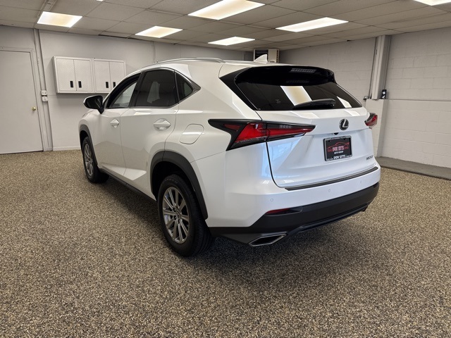 2020 Lexus NX 300 photo 3