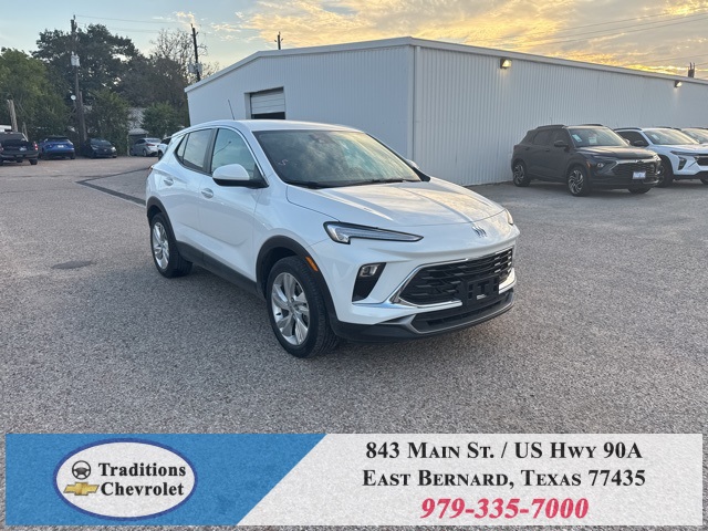 2024 Buick Encore GX Preferred White at Big Star Buick GMC