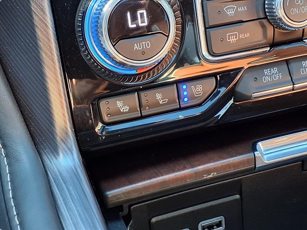 2023 GMC Yukon XL Denali Ultimate Black at Central Houston Nissan