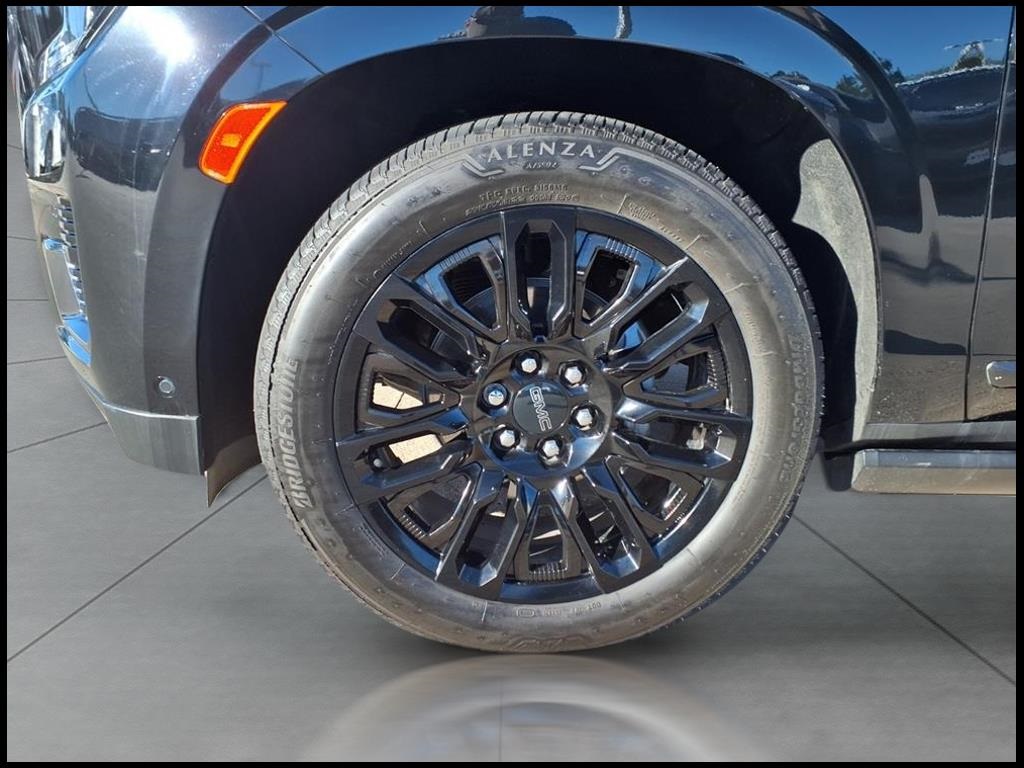 2023 GMC Yukon XL Denali Ultimate Black at Central Houston Nissan