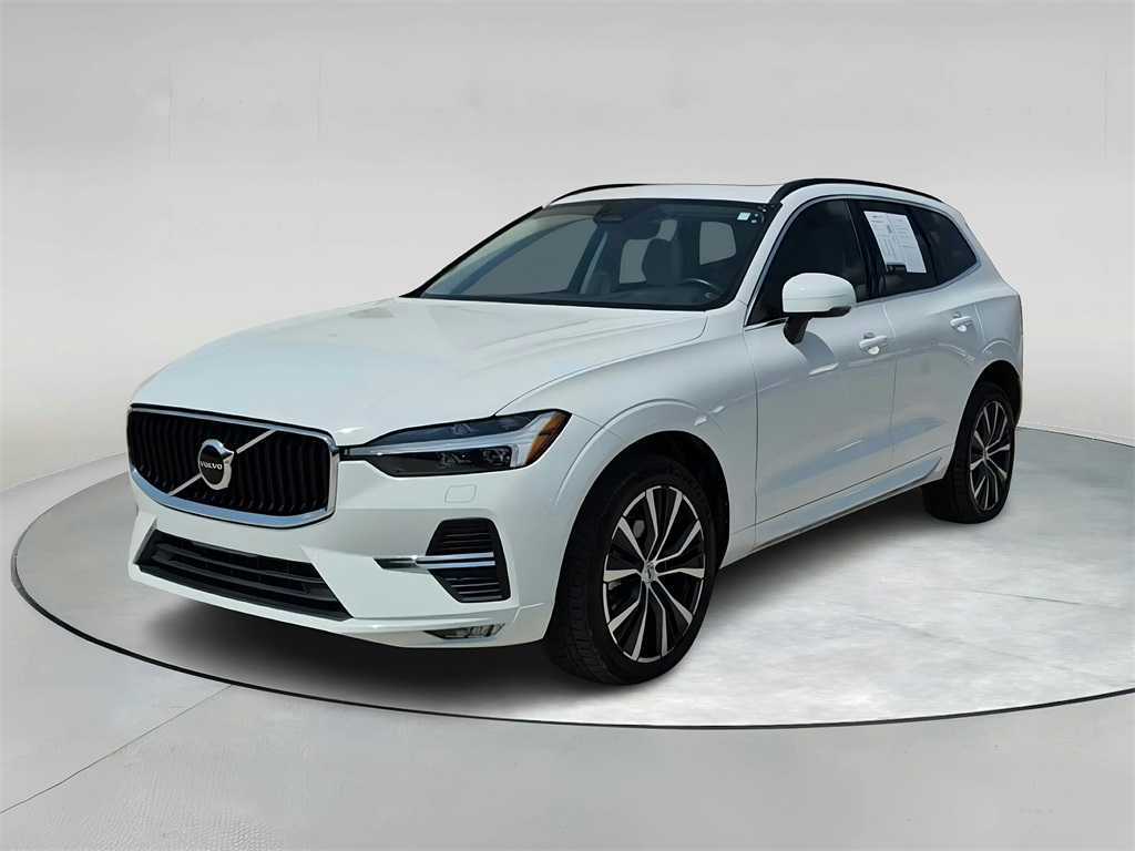 2022 Volvo XC60 B5 Momentum White at Ultimate Motorsports