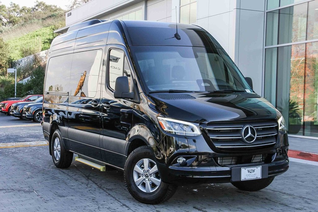 2025 Mercedes-Benz Sprinter 2500 144 Passenger Van RWD