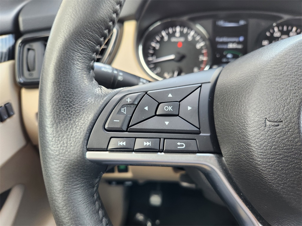 2017 Nissan Rogue SL White at Bayshore Chrysler Jeep Dodge Ram