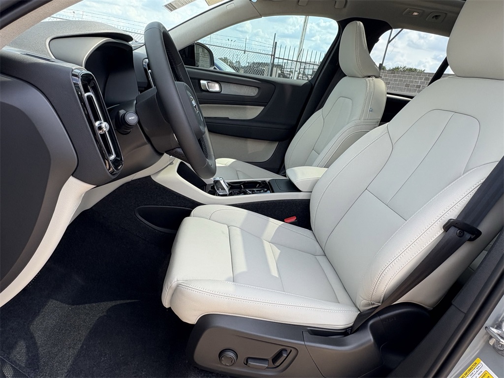 2026 Volvo XC40 B5 AWD PLus Gray at DeMontrond Automotive Group