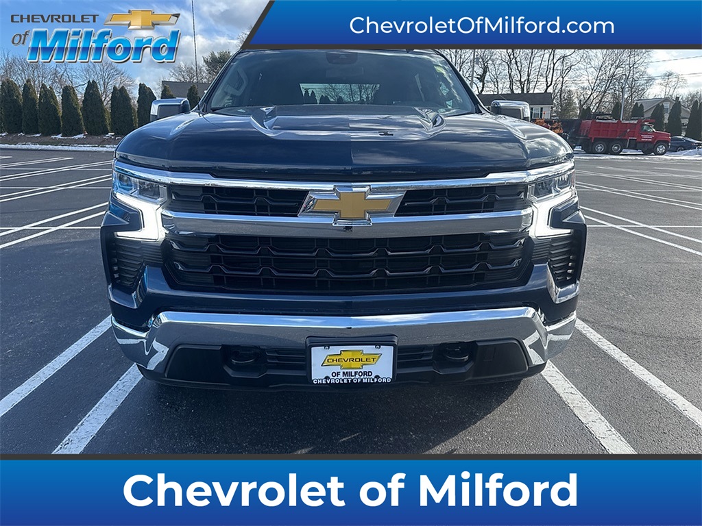 2023 Chevrolet Silverado 1500 LT Crew Cab 4WD