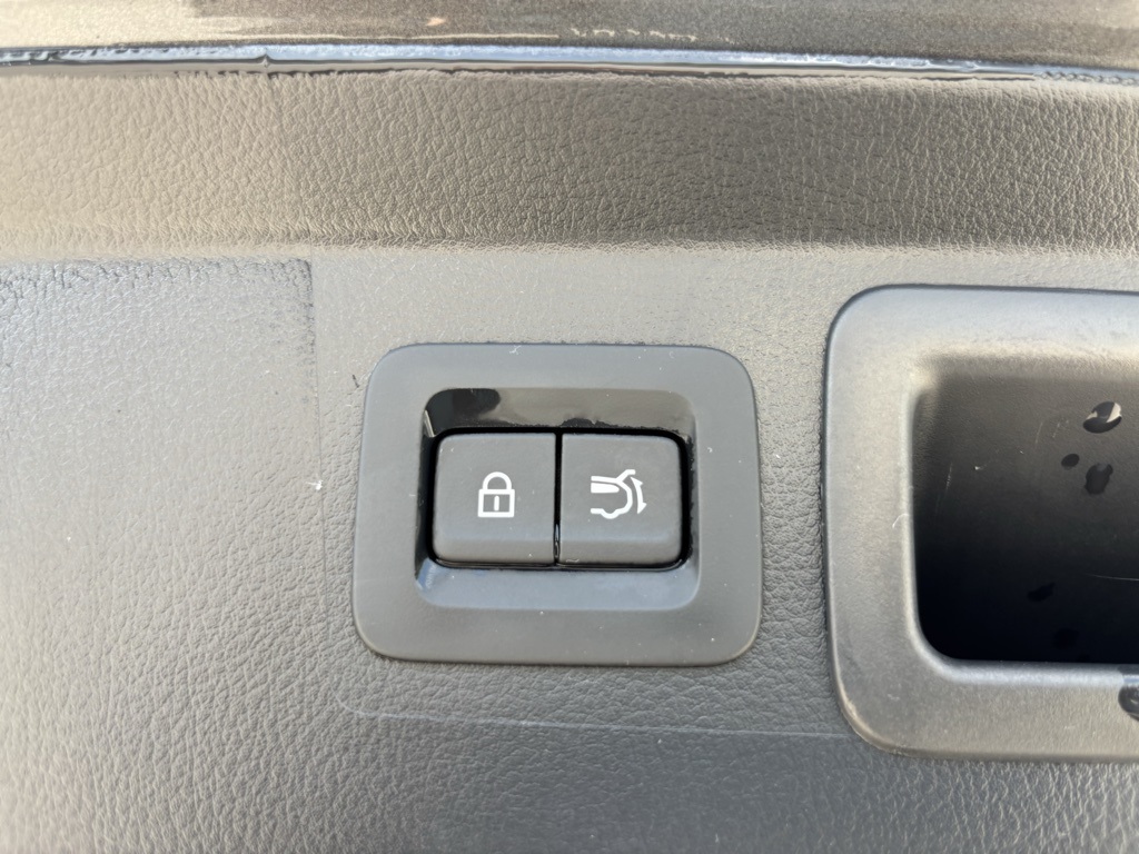 Used Car 2025 Mazda Cx-50 Hybrid  Preferred For Sale Under $35,000 In Austin, Texas