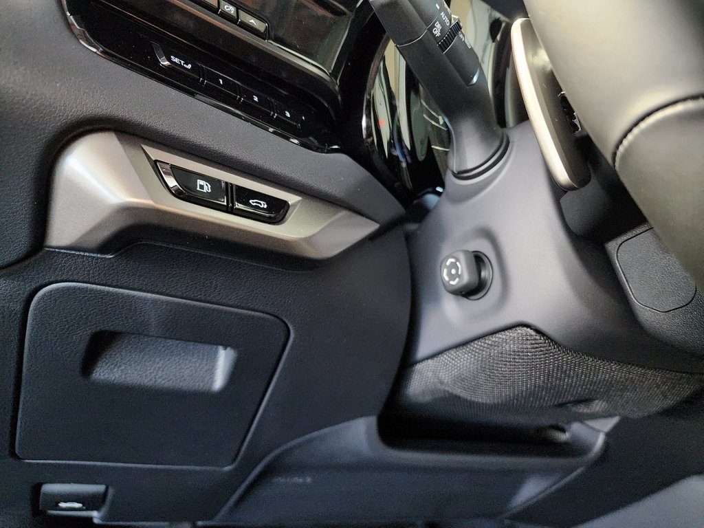 Thumbnail: 2025 Lexus RX - 14