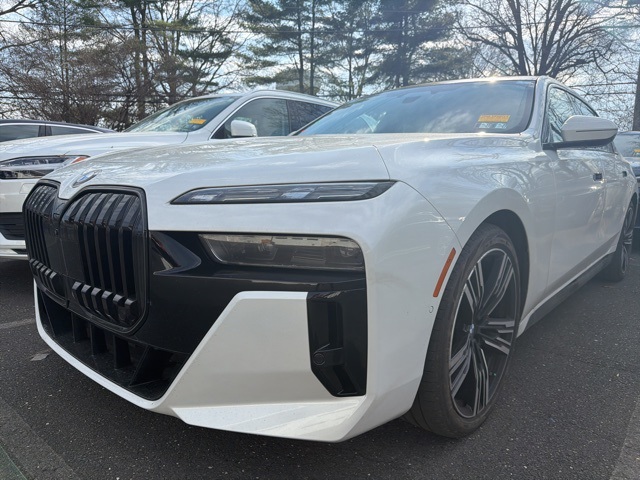 2025 BMW 7 Series 760i xDrive