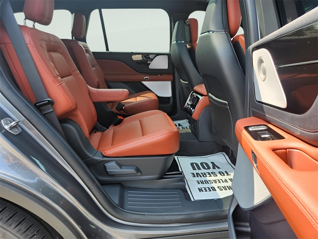 2025 Lincoln Aviator