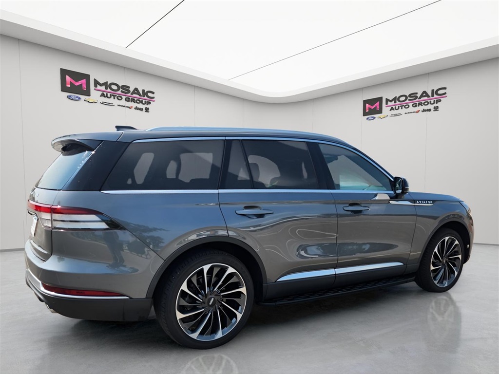 2025 Lincoln Aviator