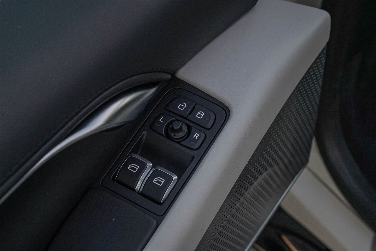 Used Car 2024 Lotus Emira  For Sale Under $100,000 In Austin, Texas