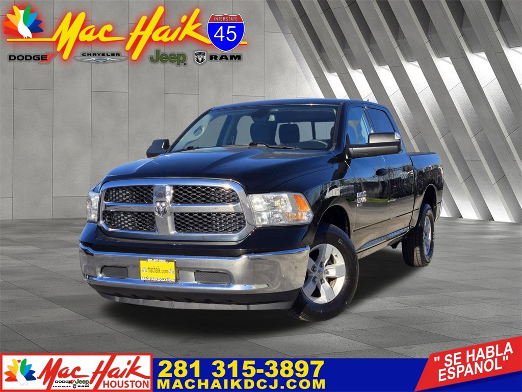 2023 RAM 1500 Classic SLT Crew Cab 4WD